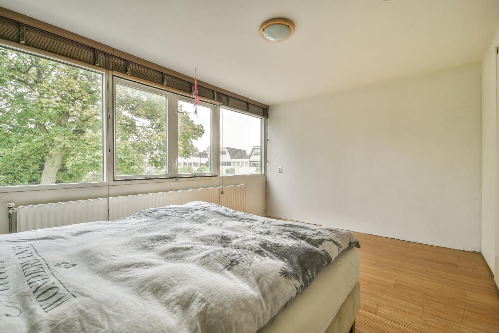 Ventanas antiruido para departamentos en avenidas principales: Mejora tu calidad de vida